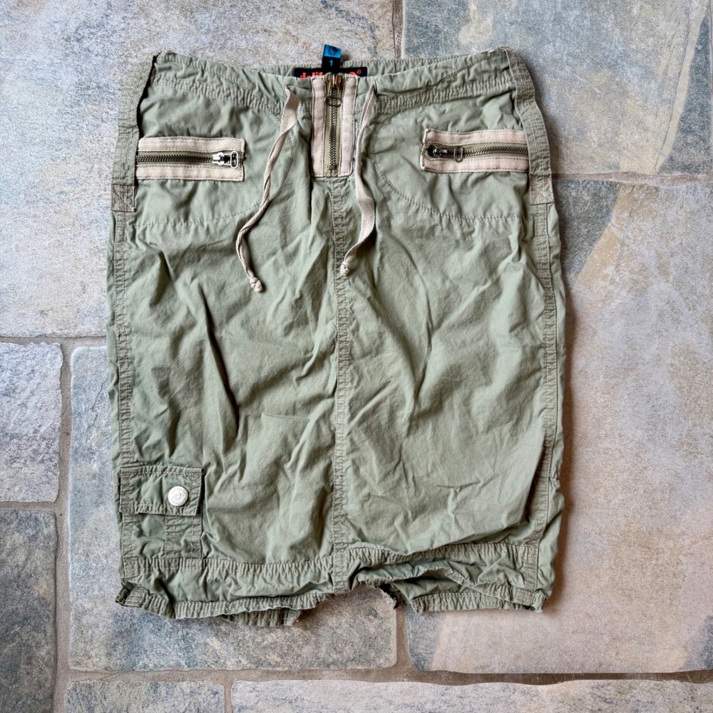 Y2K Dollhouse Green Cargo Skirt Size 1 Zip Front Zipper & Back Slit 2000s Skater